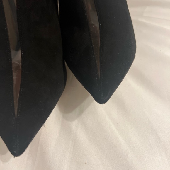 Jimmy Choo heeled booties! GORGEOIS. IN LIKE NEW CONDITION. size 37 ½ - Picture 2 of 10